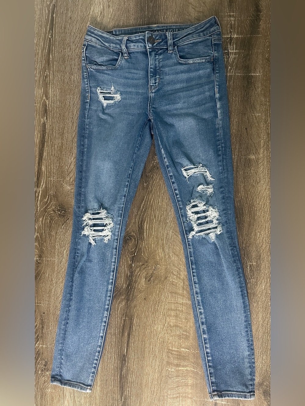 American Eagle Outfitters Ripped Skinny Jeans - Jegging - Size 8